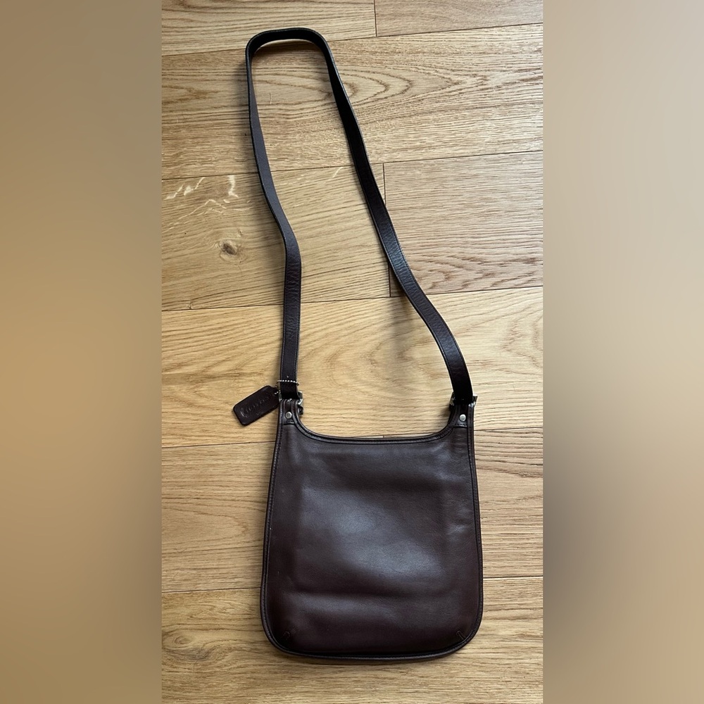 COACH 9135 Vintage Leather Hippie Flip Saddle Bag Brown Silver Hardware EUC